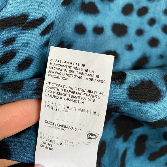 Dolce & Gabbana Silk TEAL Blue Leopard Print Blouse / Top Sz 42 Small - Picture 7 of 9